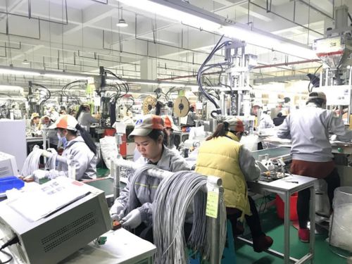 桐梓縣 調(diào)優(yōu)產(chǎn)業(yè)結(jié)構(gòu)，以數(shù)據(jù)處理服務(wù)為抓手加速推進(jìn)新型工業(yè)化